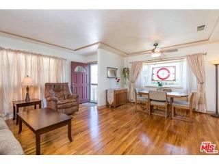 12461 Gilmore Ave, Los Angeles, CA 90066-6424