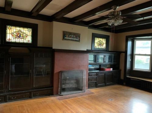 5544 Bryant St, Pittsburgh PA 15206-1675 exterior