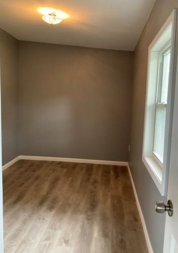 24 Ina St, Springfield MA  01109-2634 exterior