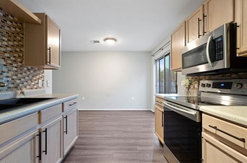 8609 Claude Ct, Austin TX  78747-3905 exterior