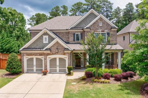 1749 Emory Ridge Dr, Atlanta, GA 30329-2588