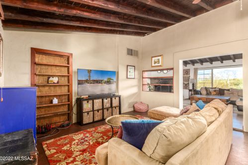 6441 Abington Rd, Tucson AZ 85743-9701 exterior