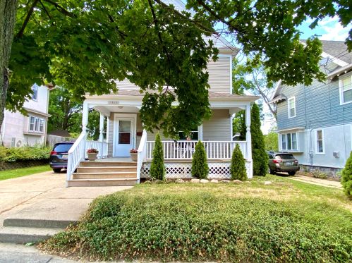 1323 Milton St, Grand Rapids, MI 49506-1616