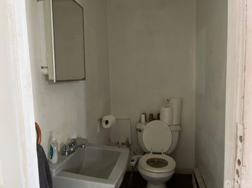 108 Hamilton St, New Brunswick NJ 08901-1218 exterior