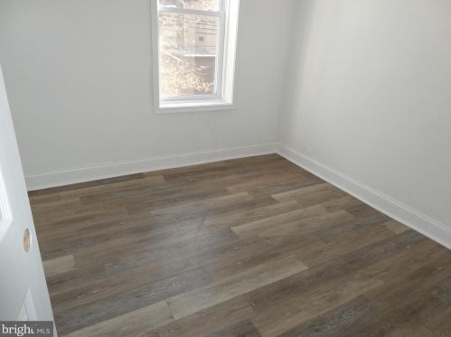 2210 17 St, Philadelphia PA 19132-4404 exterior