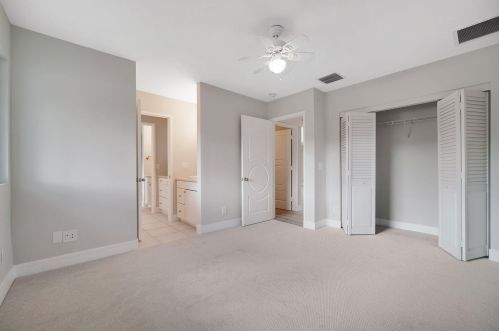 3997 5 Ave, Boca Raton FL 33432-6073 exterior