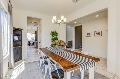 31314 1 Pl, Phoenix AZ 85022-2316 exterior