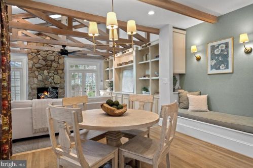 613 Royal St, Alexandria VA  22314-2031 exterior