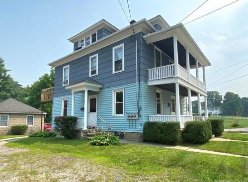 313 Oak Ave, Torrington, CT 06790-6825