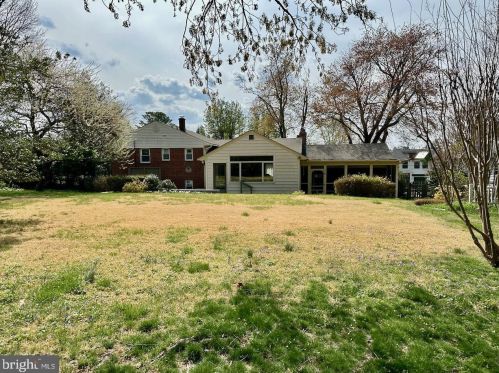 1405 Kurtz Rd, Mc Lean, VA 22101-4020