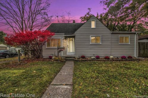 20201 Annapolis St, Dearborn Heights MI  48125-3003 exterior