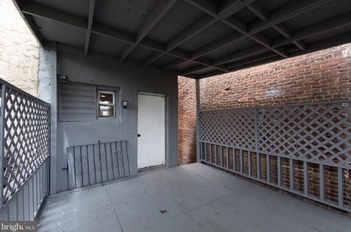 414 Spruce St, Camden NJ 08106-1620 exterior