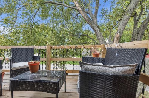 1274 Hawthorne Pl, Saint Louis MO 63130-1328 exterior