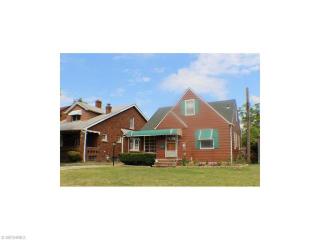 5225 25th St, Cleveland, OH 44134-1454