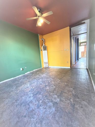 2420 Sawyer Ave, Chicago IL 60647-2541 exterior