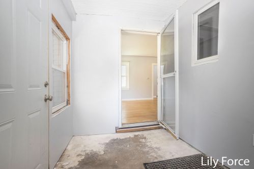 926 Ottillia St, Grand Rapids MI 49507-3739 exterior