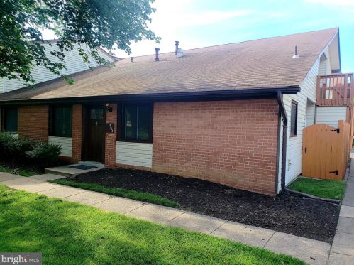 8414 Alameda Ct, Alexandria, VA 22309-1621