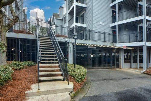 313 Granville Ct, Atlanta GA  30328-3434 exterior