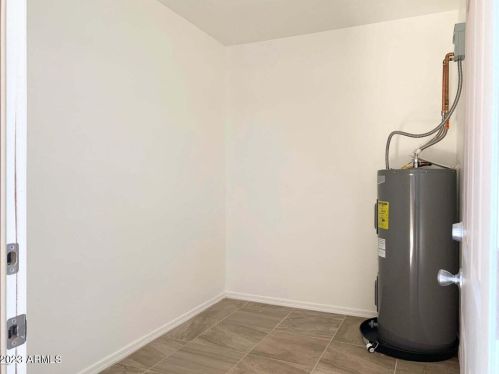 10402 9 Ave, Phoenix AZ 85013-4007 exterior