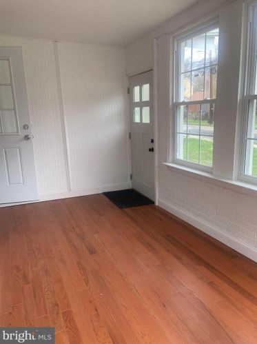 1216 Main St, Darby, PA 19023-1216