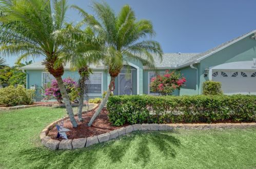 5967 Baylor Ave, Fort Pierce, FL 34986-3635