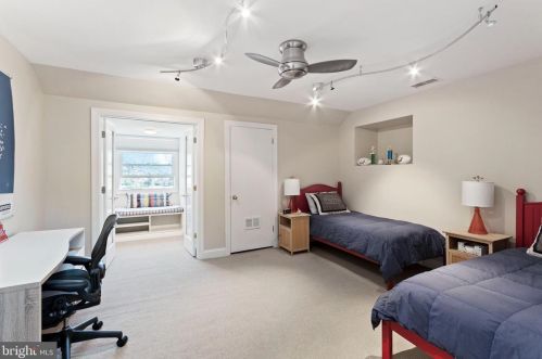 1019 Bent Rd, Media PA 19063-1623 exterior