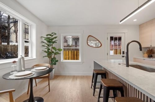 362 8th St, Boston MA 02127-2911 exterior