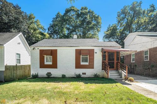 1324 Bernard St, Atlanta GA  30314-2402 exterior