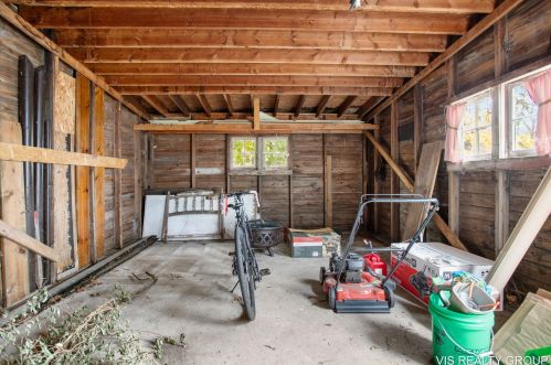 2256 Blodgett St, Meskegon MI  49441-1516 exterior