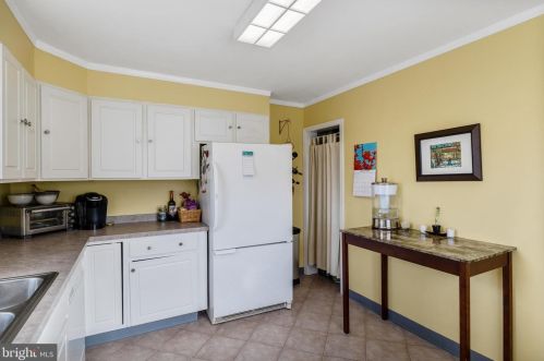 1800 Sycamore St, Haddon Heights NJ 08035-1127 exterior