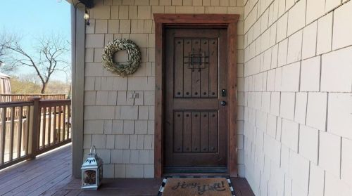 1060 Davis Cir, Atlanta GA 30318-7525 exterior