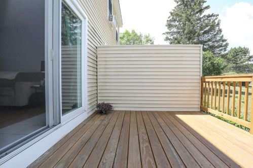 3 Whitewater Dr, Concord NH 03303-1546 exterior