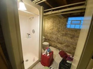 1252 45, Milwaukee WI 53210-2403 exterior