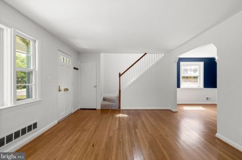 1612 Dublin Dr, Silver Spring MD  20902-3913 exterior