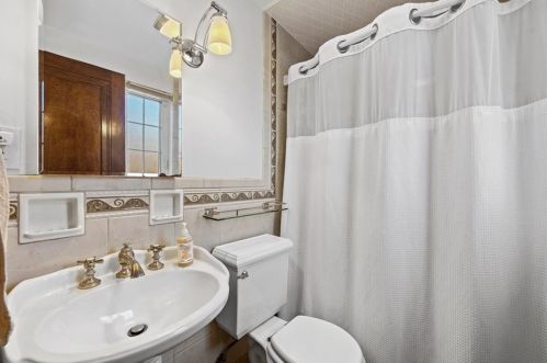 266 Ashland Ave, Pittsburgh PA 15228-2211 exterior