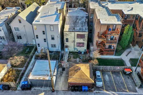 4710 Artesian Ave, Chicago IL 60659-5035 exterior