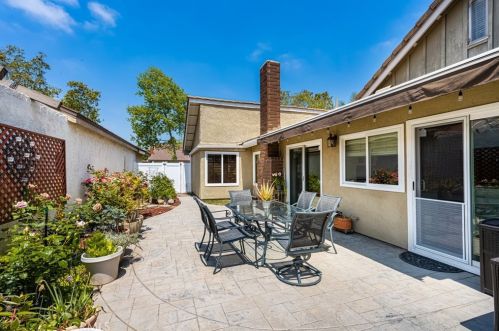 14402 Raintree Rd, Tustin CA  92780-6930 exterior