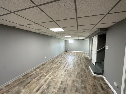 9202 Alpine Dr, Saint Louis MO 63123-4456 exterior