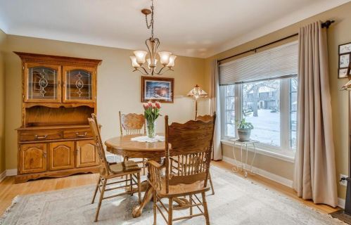 1661 Beechwood Ave, Saint Paul MN 55116-2411 exterior