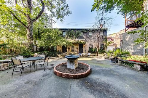 918 Fullerton Ave, Chicago IL 60614-2407 exterior