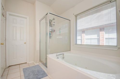 6714 Mahan Wood Dr, Humble TX 77346-3364 exterior