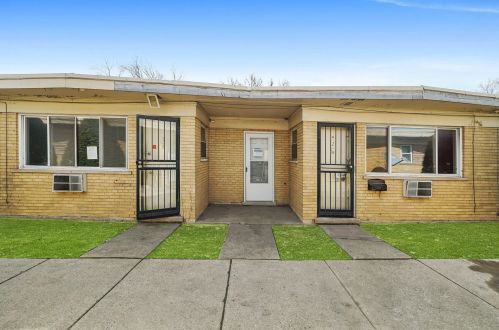 13831 Halsted St, Chicago IL 60827-1657 exterior