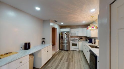 148 Sagamore Ter, Fort Pierce FL 34983-1287 exterior