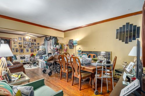 6441 Claremont Ave, Chicago IL 60645-5448 exterior