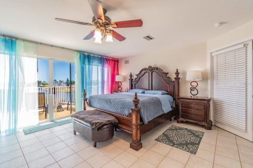 13435 Starfish Dr, Port Richey FL  34667-7606 exterior