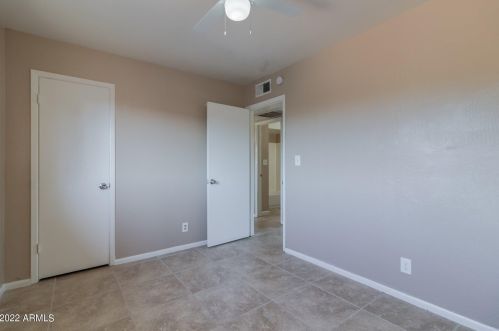 2126 Chambers St, Phoenix AZ 85040-9062 exterior