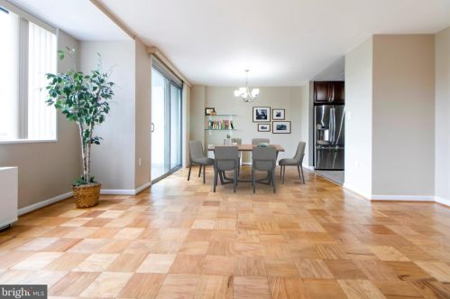 10500 Rockville Pike, Rockville MD  20852-3359 exterior