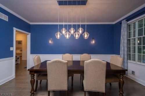 68 Terrace Ave, Town Center NJ  07052-3662 exterior