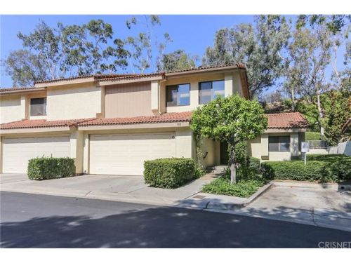 1113 Creekside Dr, Fullerton, CA 92833-2175