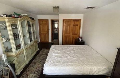 114 Pne St, Cliffside Park NJ 07010-1018 exterior